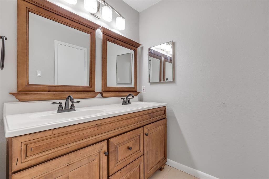 1601 Faro Drive 304 , Austin, TX, 78741 | 7129711 | Realty Texas LLC