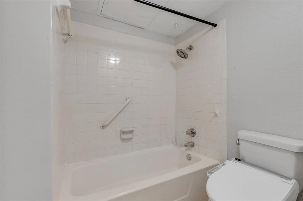 1601 Faro Drive 304 , Austin, TX, 78741 | 7129711 | Realty Texas LLC