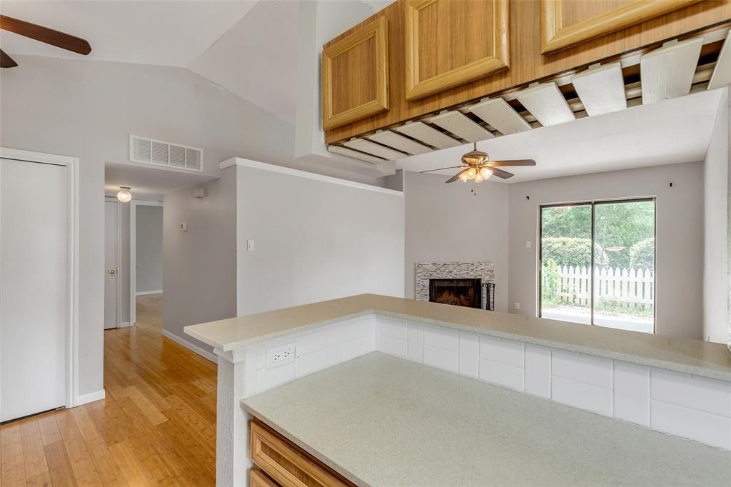 1601 Faro Drive 304 , Austin, TX, 78741 | 7129711 | Realty Texas LLC