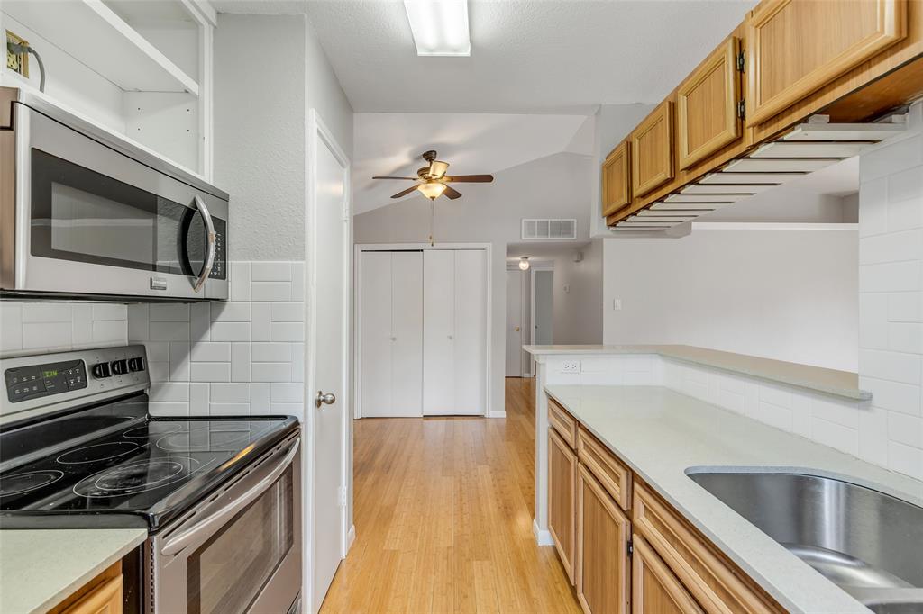 1601 Faro Drive 304 , Austin, TX, 78741 | 7129711 | Realty Texas LLC