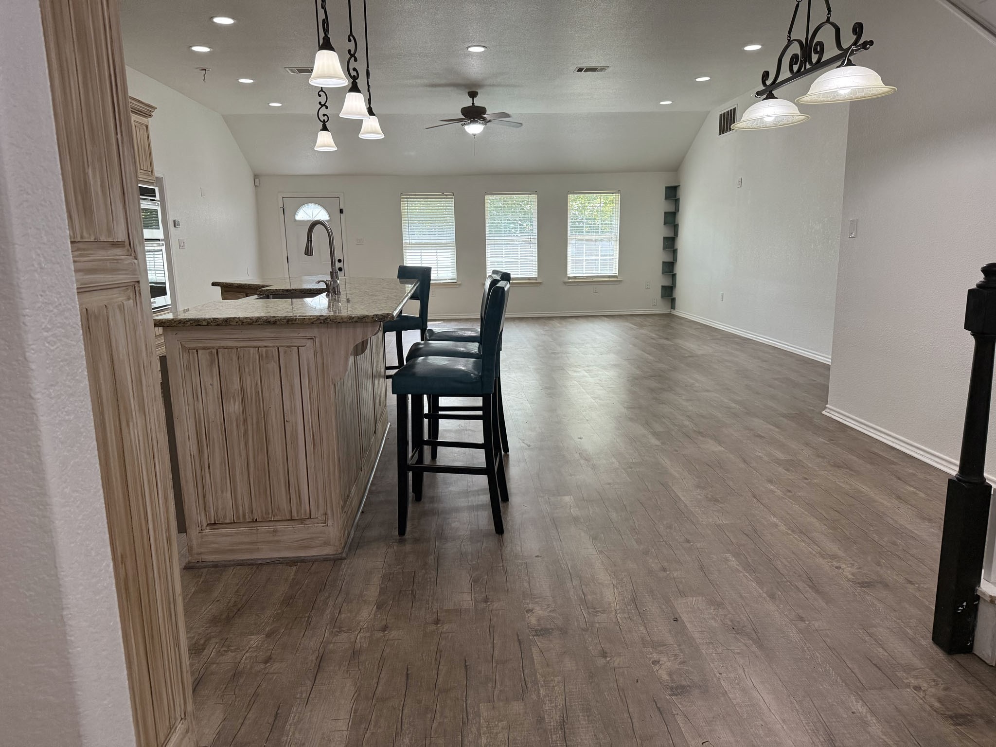 400 N Avenue A, Springtown, TX, 76082 | 20918744 | Realty Texas LLC