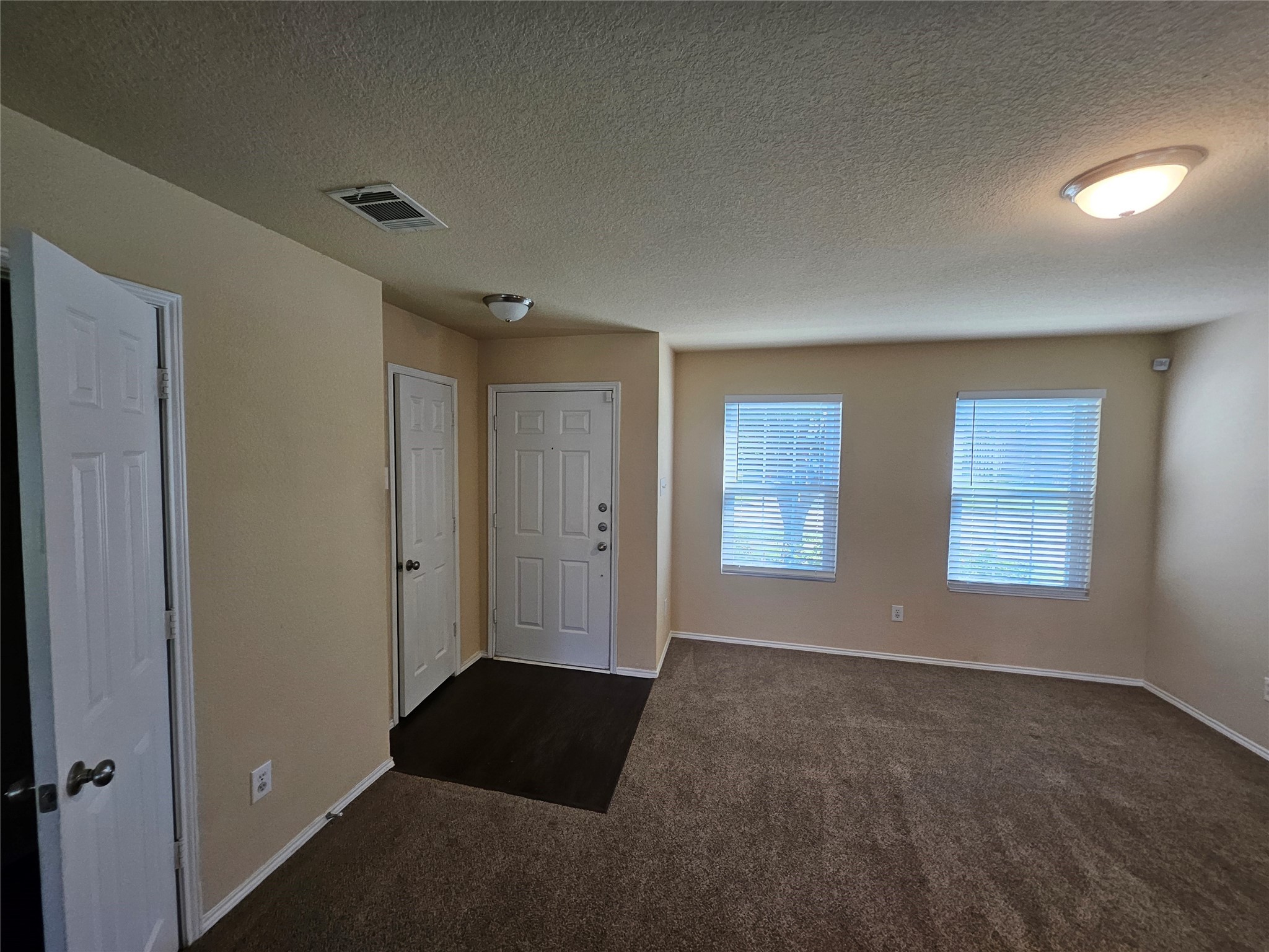 352 Dakota Ridge Drive , Fort Worth, TX, 76134 | 20918859 | Realty Texas LLC