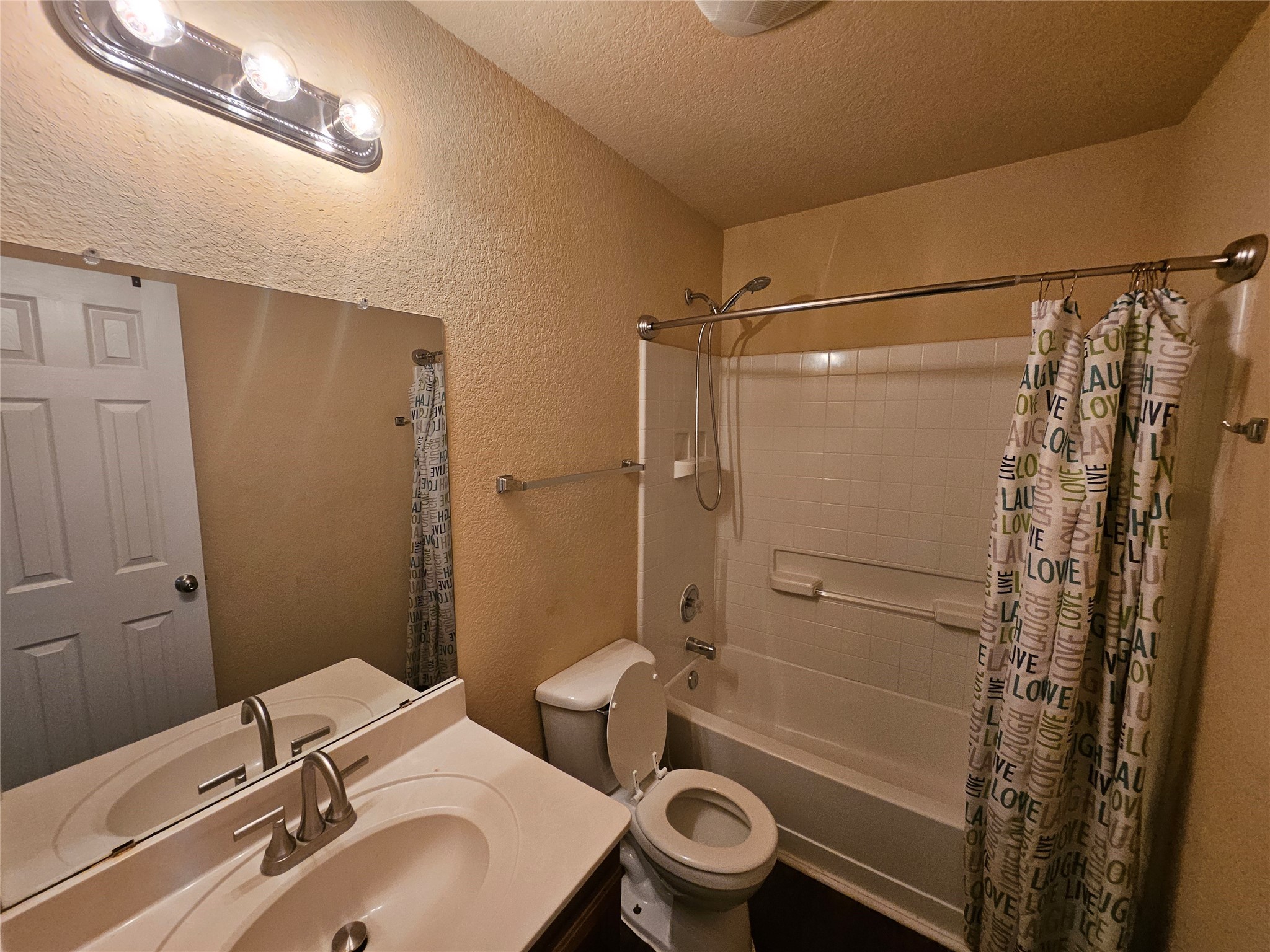 352 Dakota Ridge Drive , Fort Worth, TX, 76134 | 20918859 | Realty Texas LLC