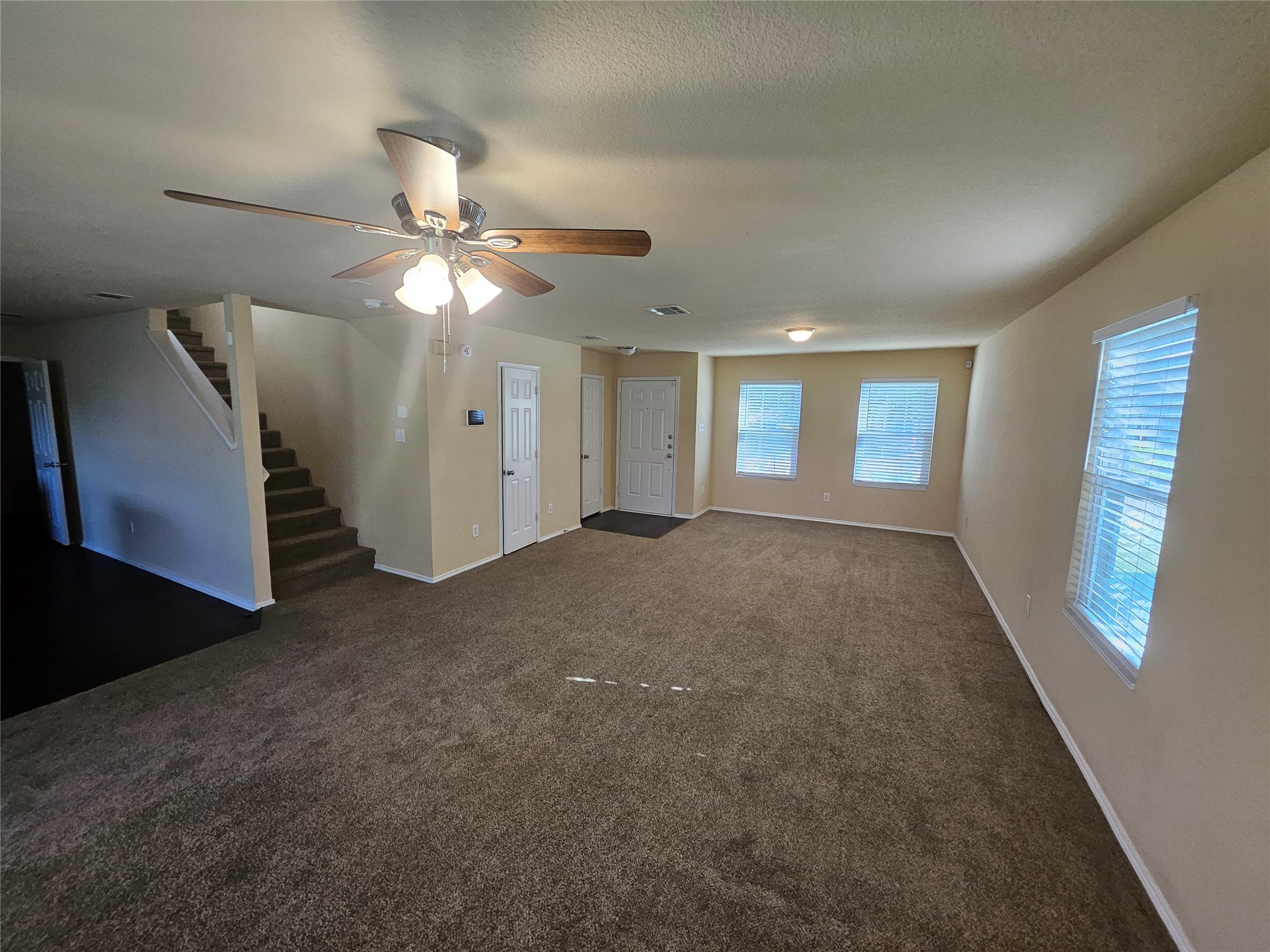 352 Dakota Ridge Drive , Fort Worth, TX, 76134 | 20918859 | Realty Texas LLC