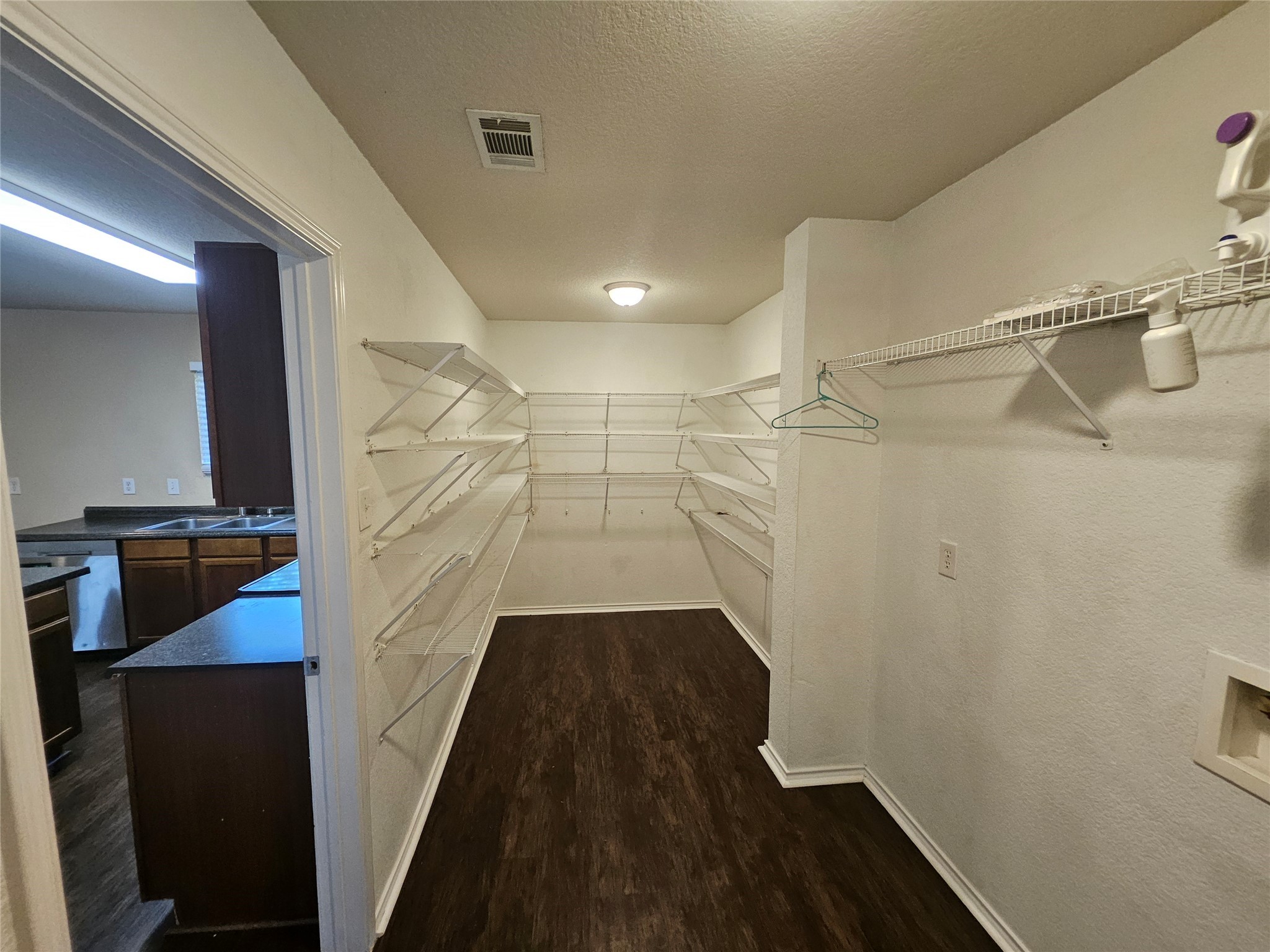 352 Dakota Ridge Drive , Fort Worth, TX, 76134 | 20918859 | Realty Texas LLC