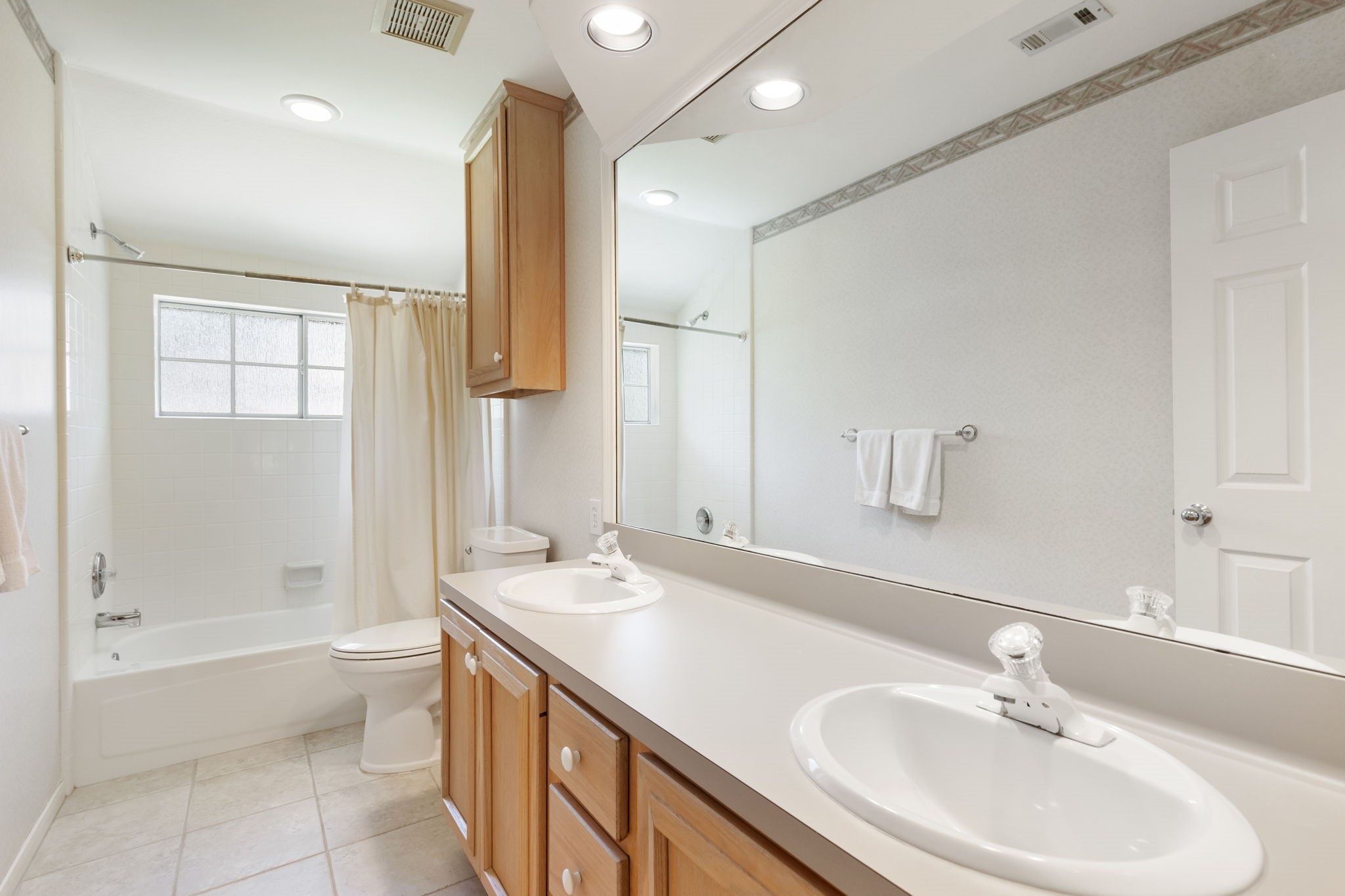 21 Treescape Circle , The Woodlands, TX, 77381 | 91166702 | Realty Texas LLC