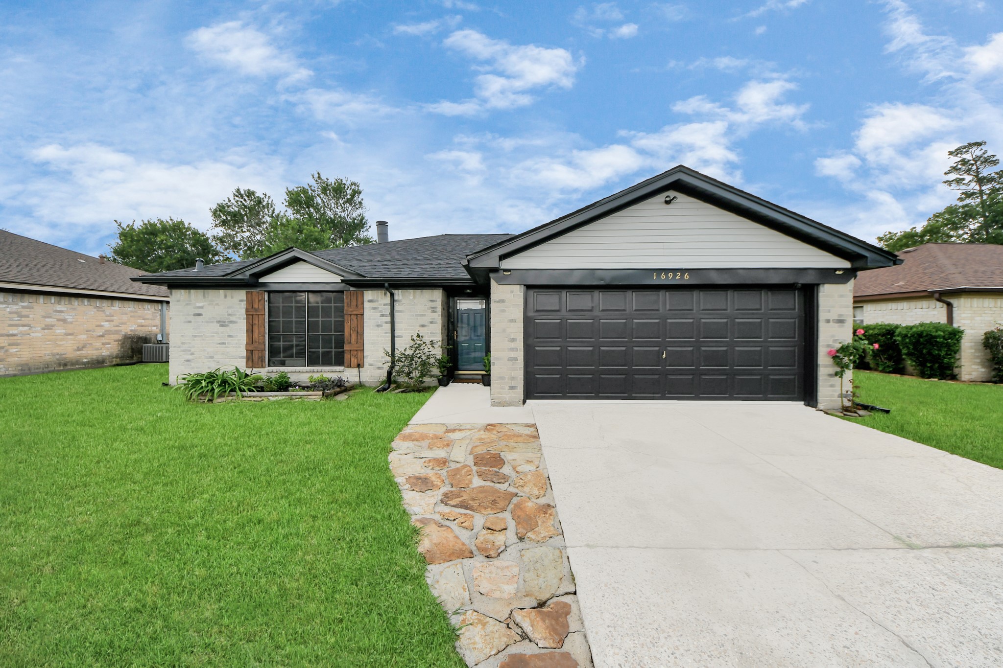 16926 Hummingbird , Conroe, TX, 77385 | 56073222 | Realty Texas LLC