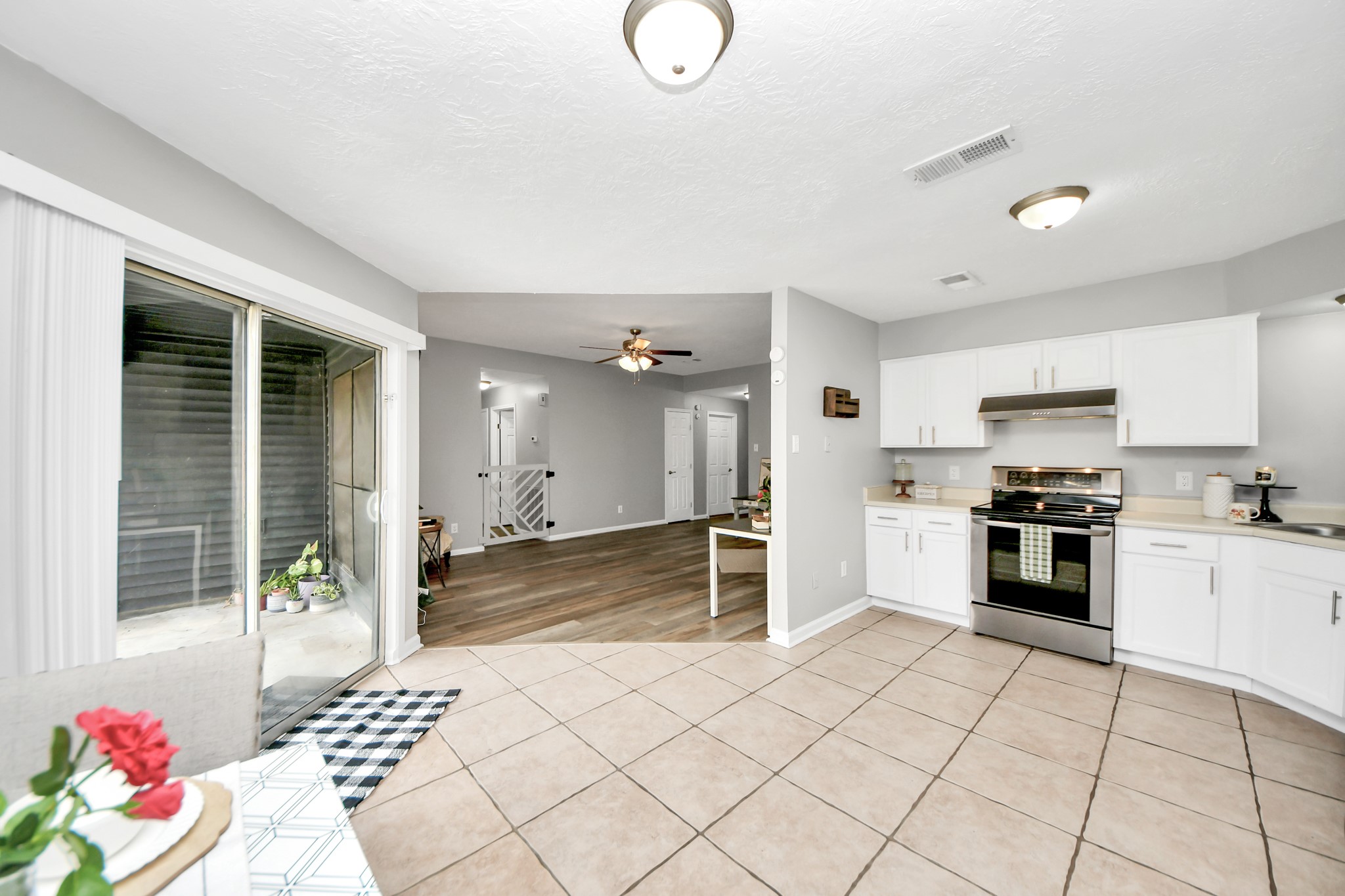 16926 Hummingbird , Conroe, TX, 77385 | 56073222 | Realty Texas LLC