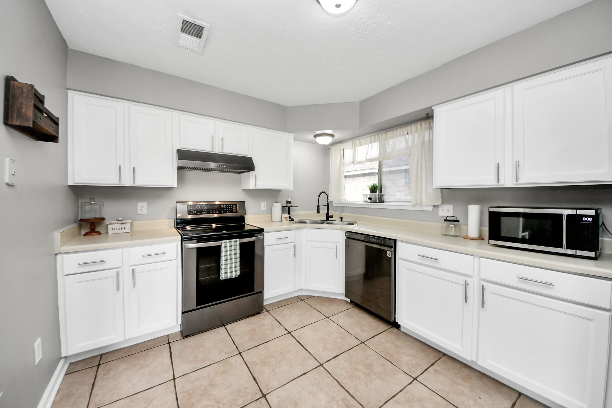 16926 Hummingbird , Conroe, TX, 77385 | 56073222 | Realty Texas LLC