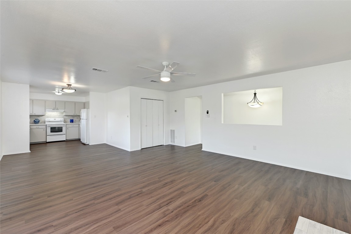 1709 Wild Basin Ledge B , Austin, TX, 78746 | 4689774 | Realty Texas LLC