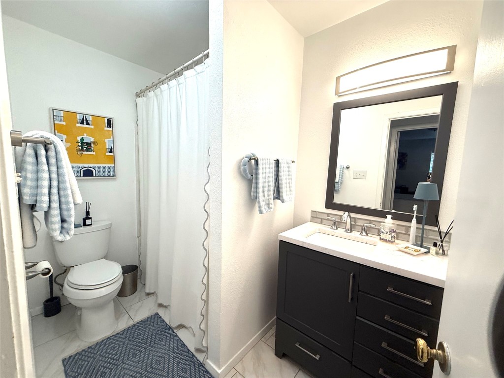 1709 Wild Basin Ledge B , Austin, TX, 78746 | 4689774 | Realty Texas LLC