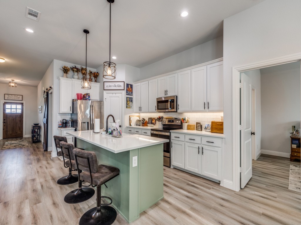 328 Bronco Drive , Pilot Point, TX, 76258 | 20918486 | Realty Texas LLC