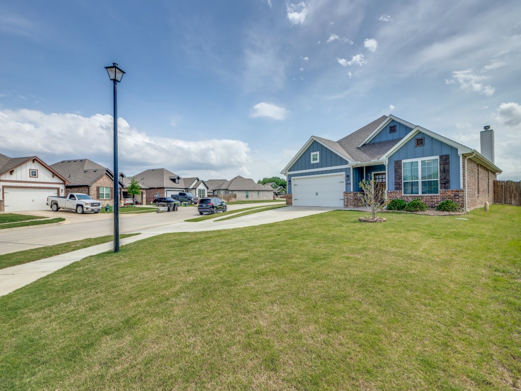 328 Bronco Drive , Pilot Point, TX, 76258 | 20918486 | Realty Texas LLC