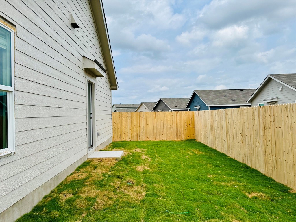 156 Ammolite Lane , Maxwell, TX, 78666 | 8921291 | Realty Texas LLC