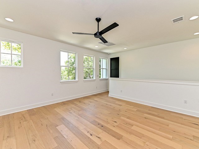 8501 Rockwood Lane , Austin, TX, 78757 | 6450180 | Realty Texas LLC