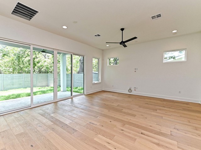 8501 Rockwood Lane , Austin, TX, 78757 | 6450180 | Realty Texas LLC