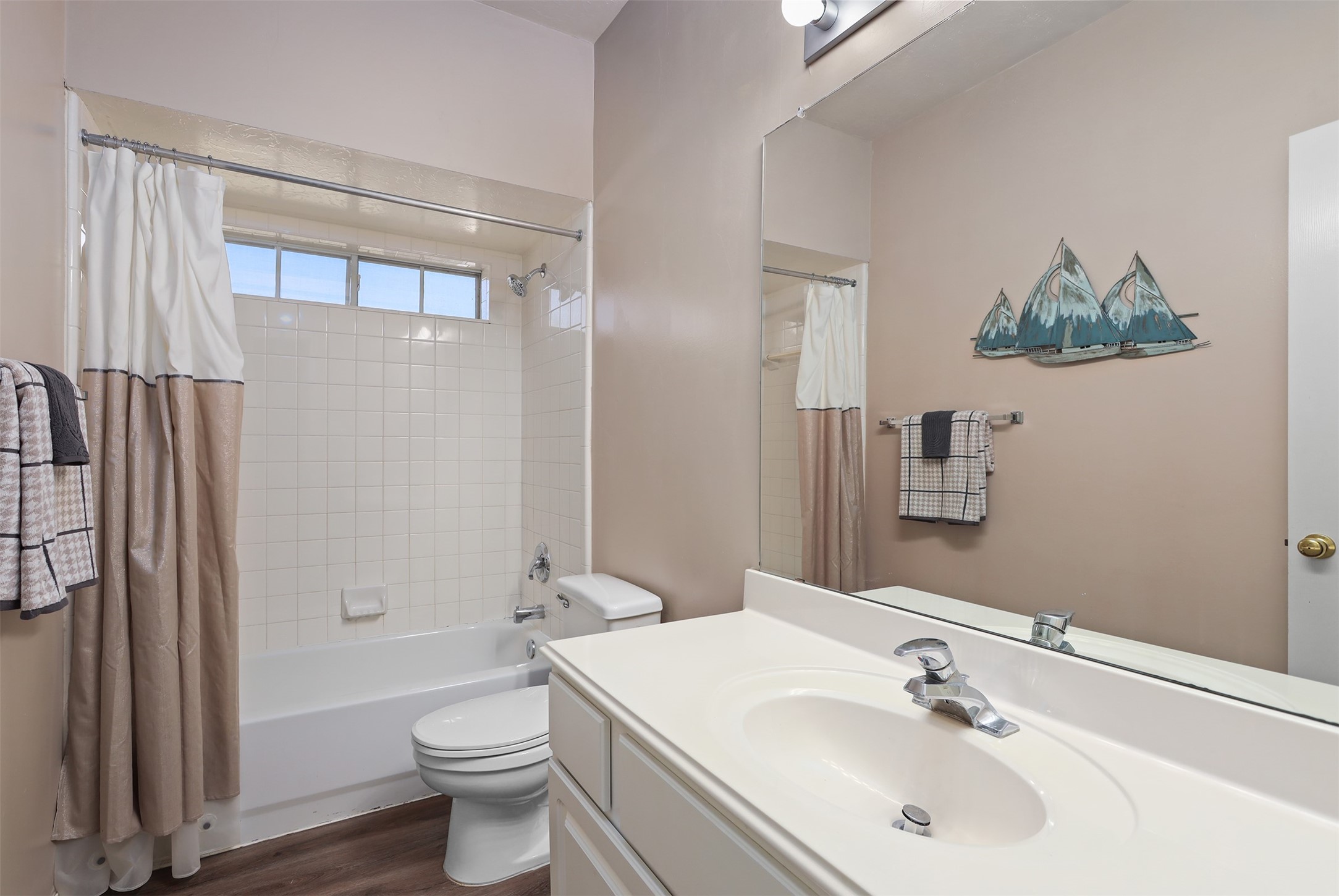 3221 Scenic Shore Drive , Seabrook, TX, 77586 | 92077056 | Realty Texas LLC