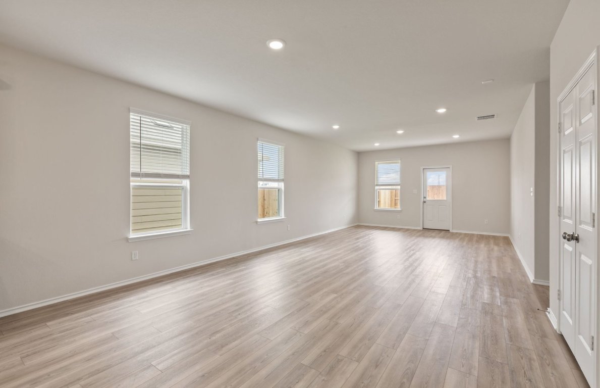 355 Kapok Street , Buda, TX, 78610 | 1352424 | Realty Texas LLC