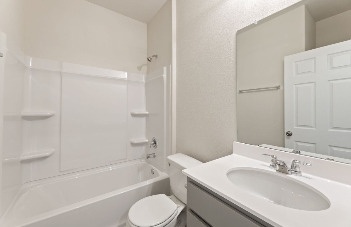 355 Kapok Street , Buda, TX, 78610 | 1352424 | Realty Texas LLC