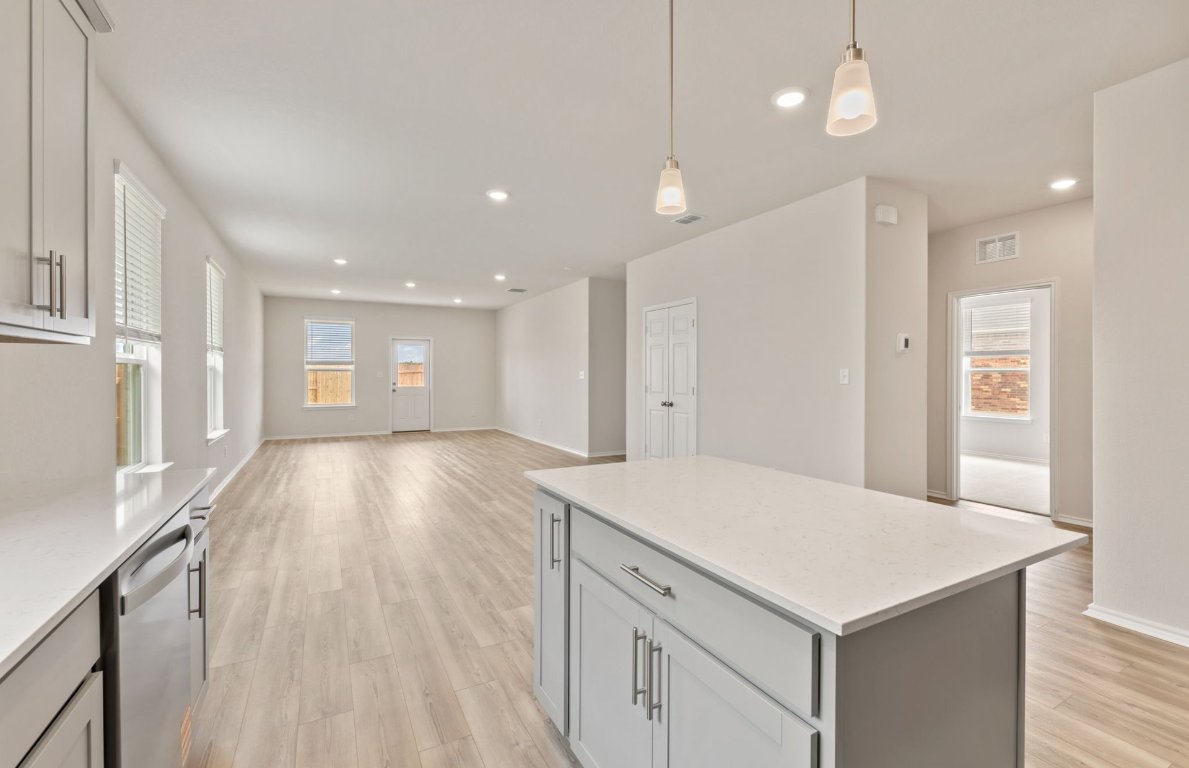 355 Kapok Street , Buda, TX, 78610 | 1352424 | Realty Texas LLC