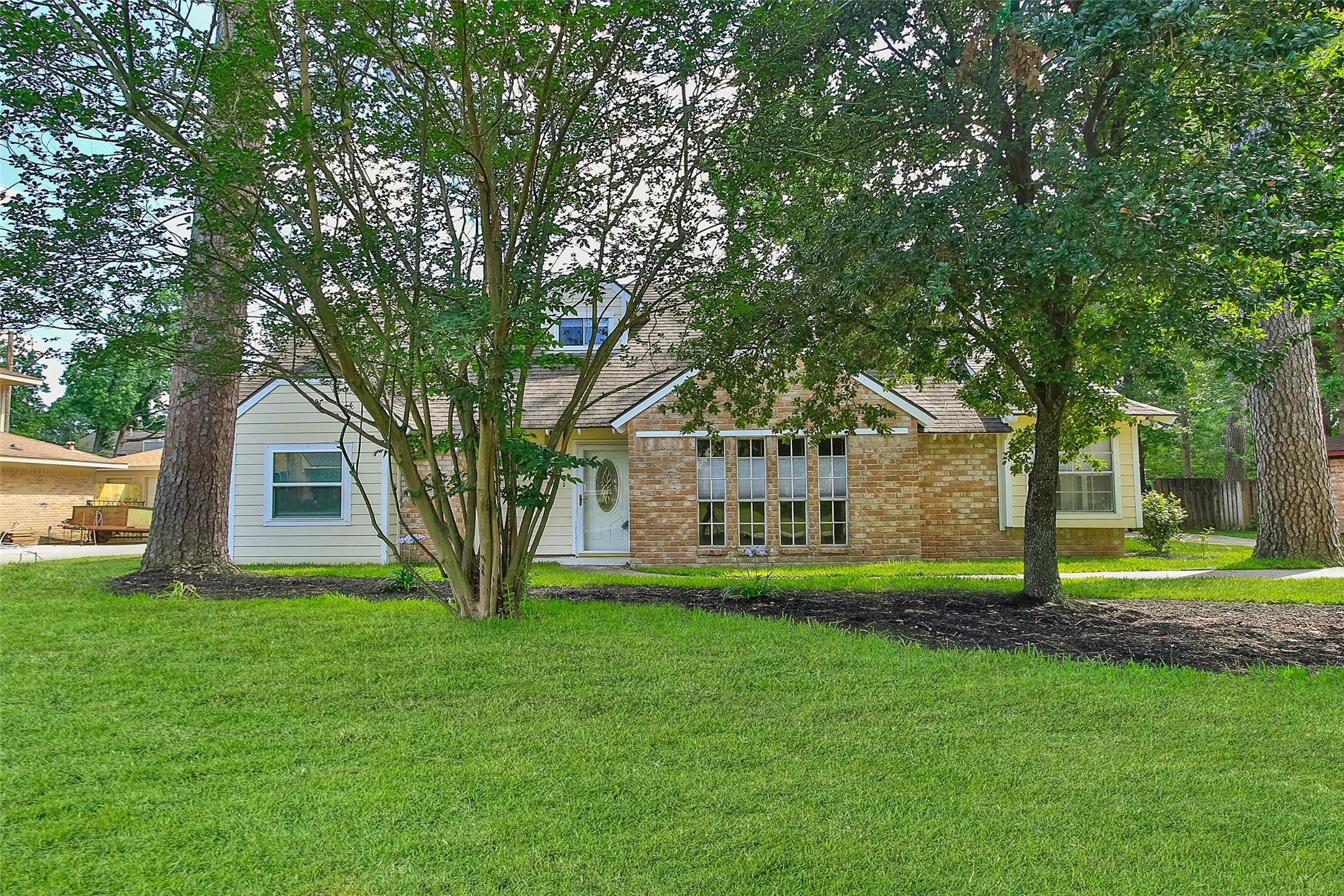 711 Rosewood Drive, Shenandoah, TX, 77381 | 37638264 | Realty Texas LLC