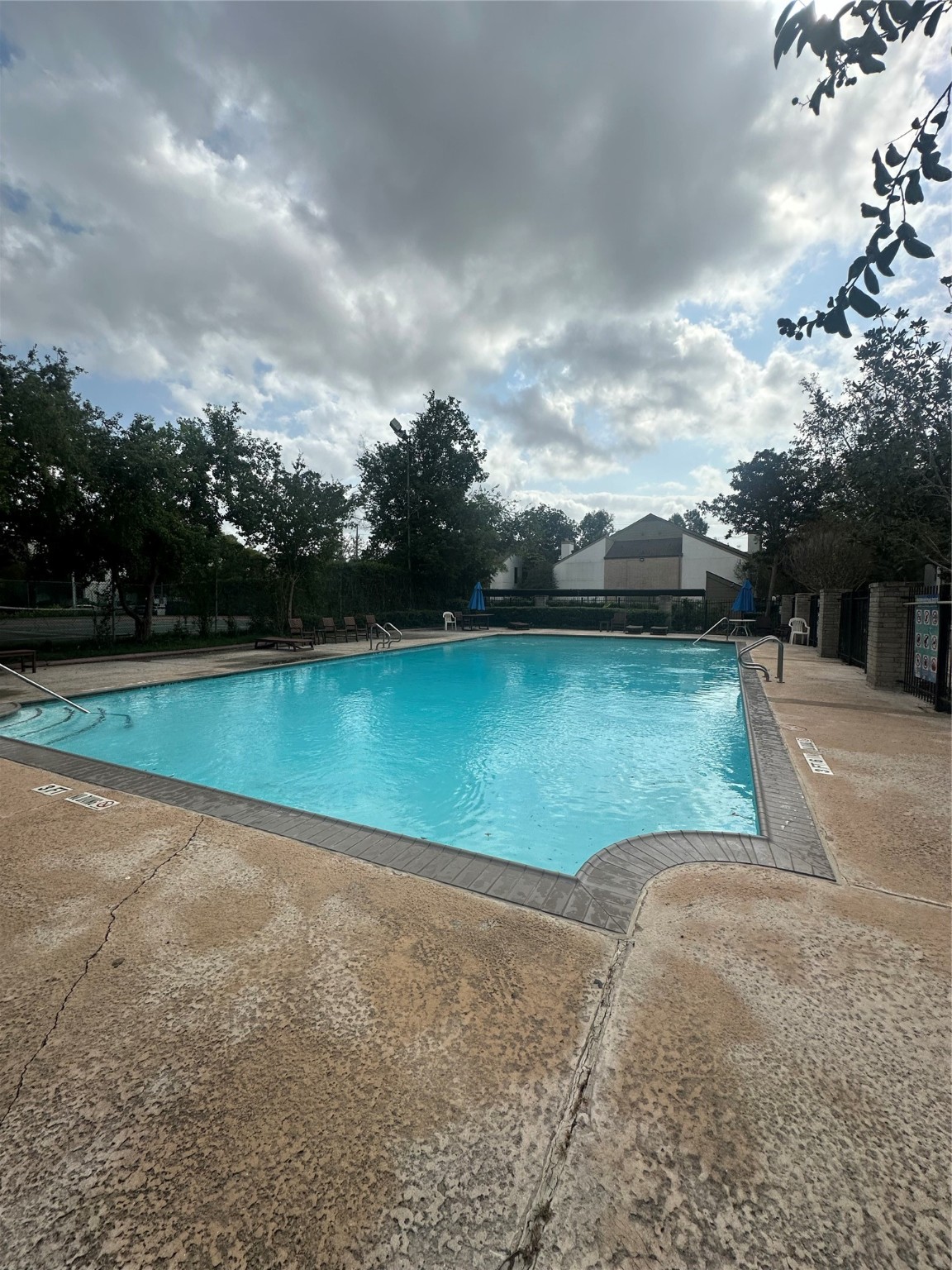 10047 Westpark Drive 73 , Houston, TX, 77042 | 21315883 | Realty Texas LLC