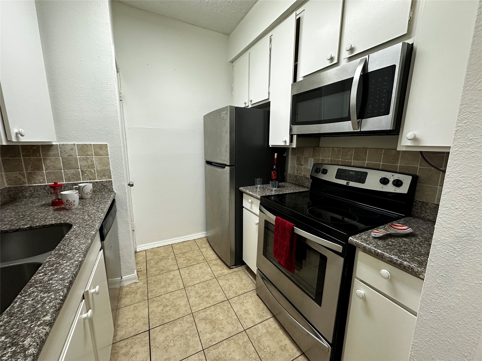 10047 Westpark Drive 73 , Houston, TX, 77042 | 21315883 | Realty Texas LLC