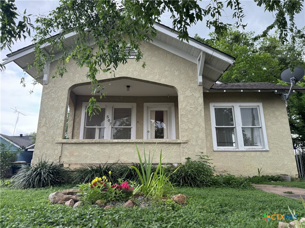 507 N Gonzales Street , Cuero, TX, 77954 | 577887 | Realty Texas LLC