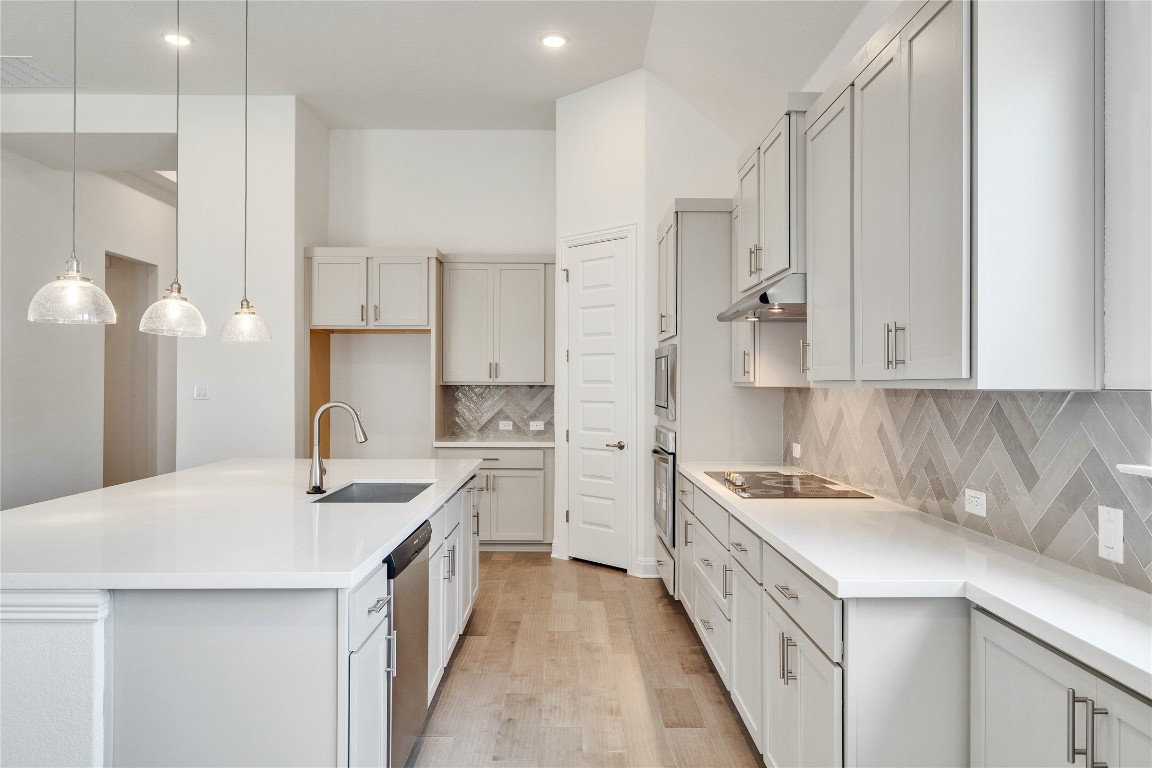 1728 Scenic Heights Lane , Georgetown, TX, 78628 | 1606547 | Realty Texas LLC