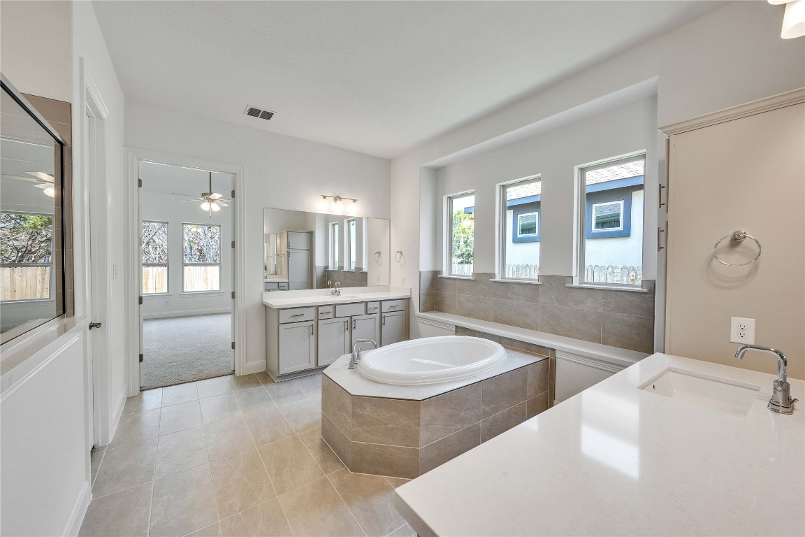 1728 Scenic Heights Lane , Georgetown, TX, 78628 | 1606547 | Realty Texas LLC