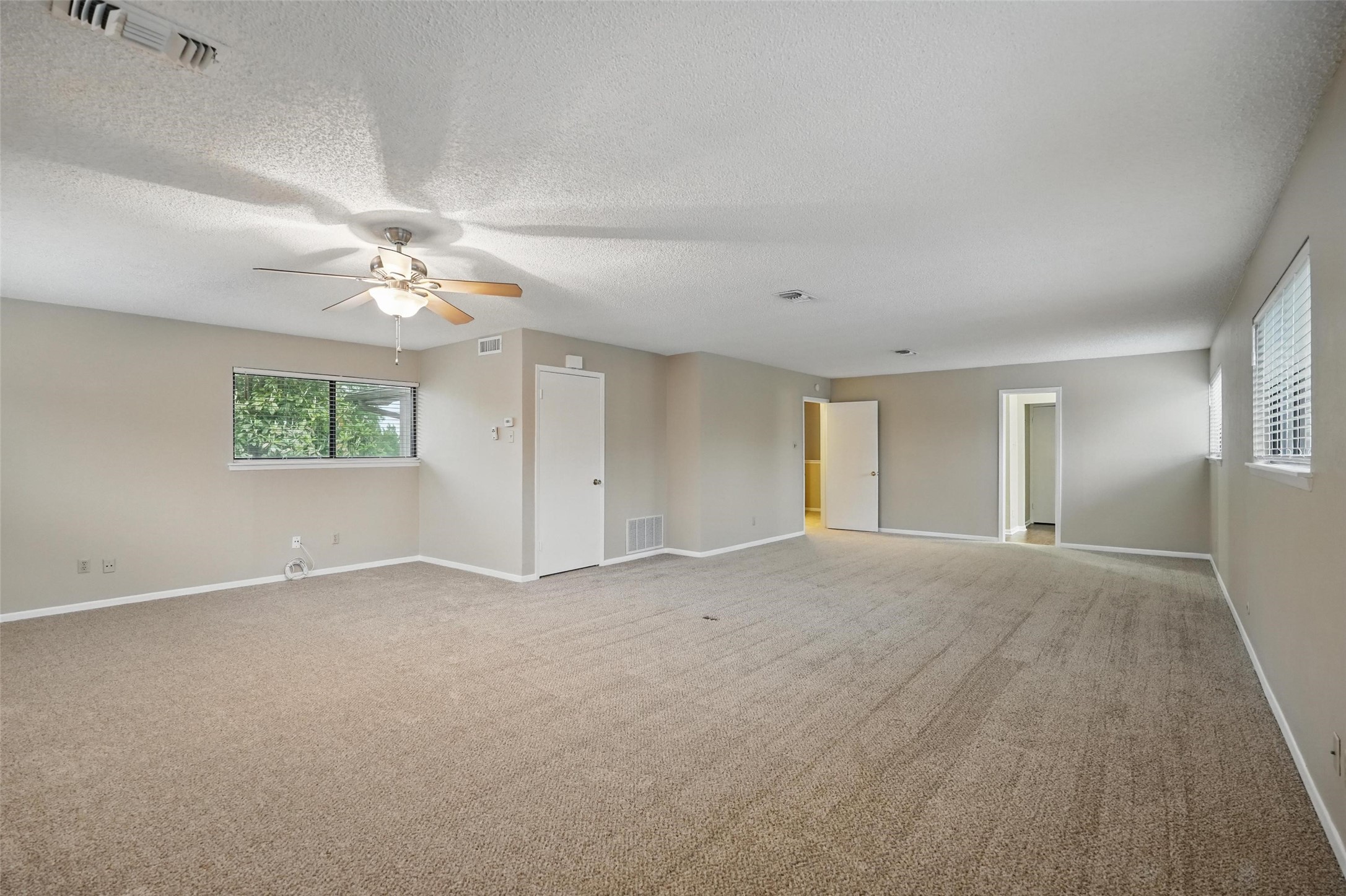 7515 Highmont Street A , Dallas, TX, 75230 | 20919913 | Realty Texas LLC