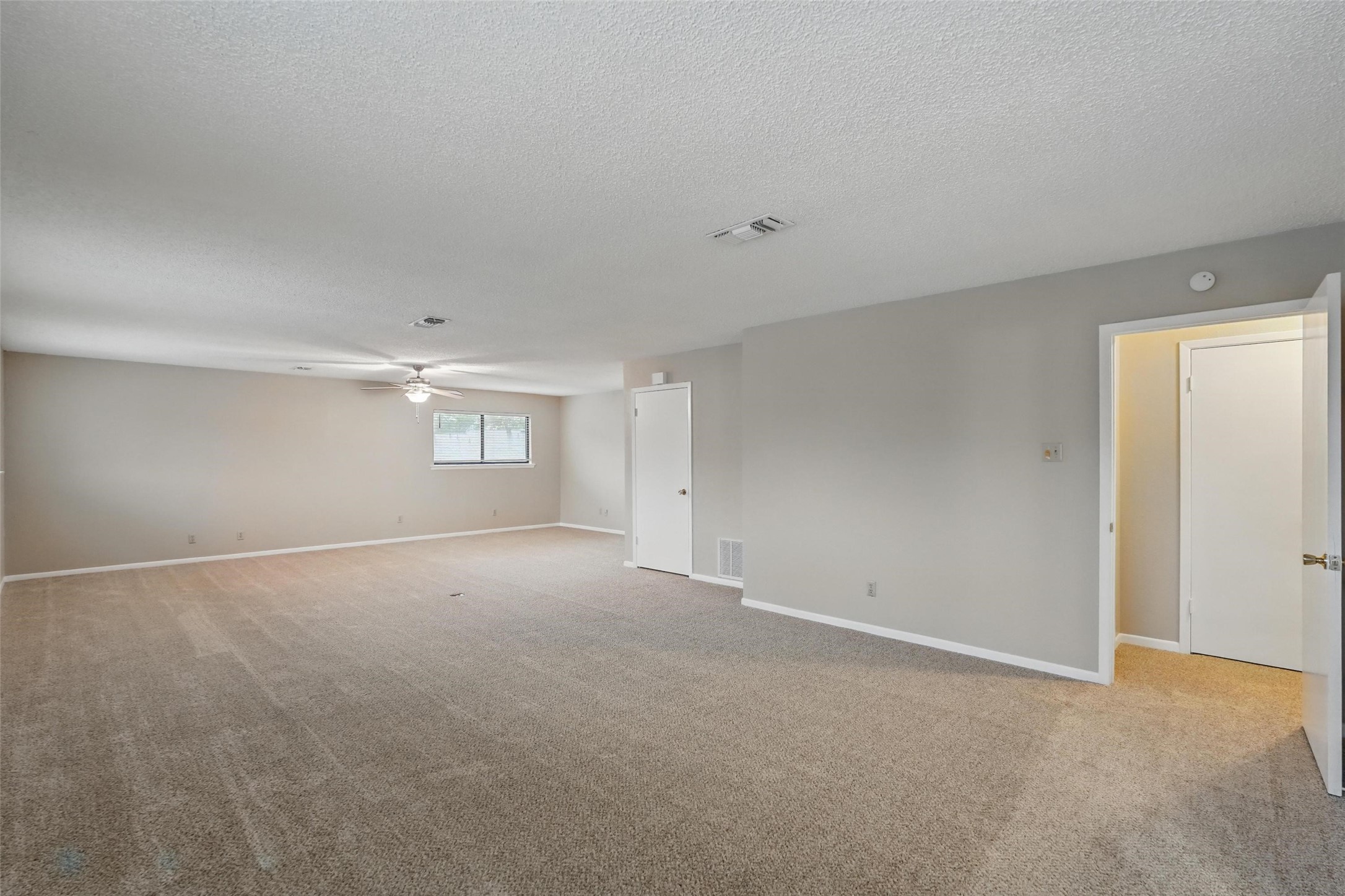 7515 Highmont Street A , Dallas, TX, 75230 | 20919913 | Realty Texas LLC