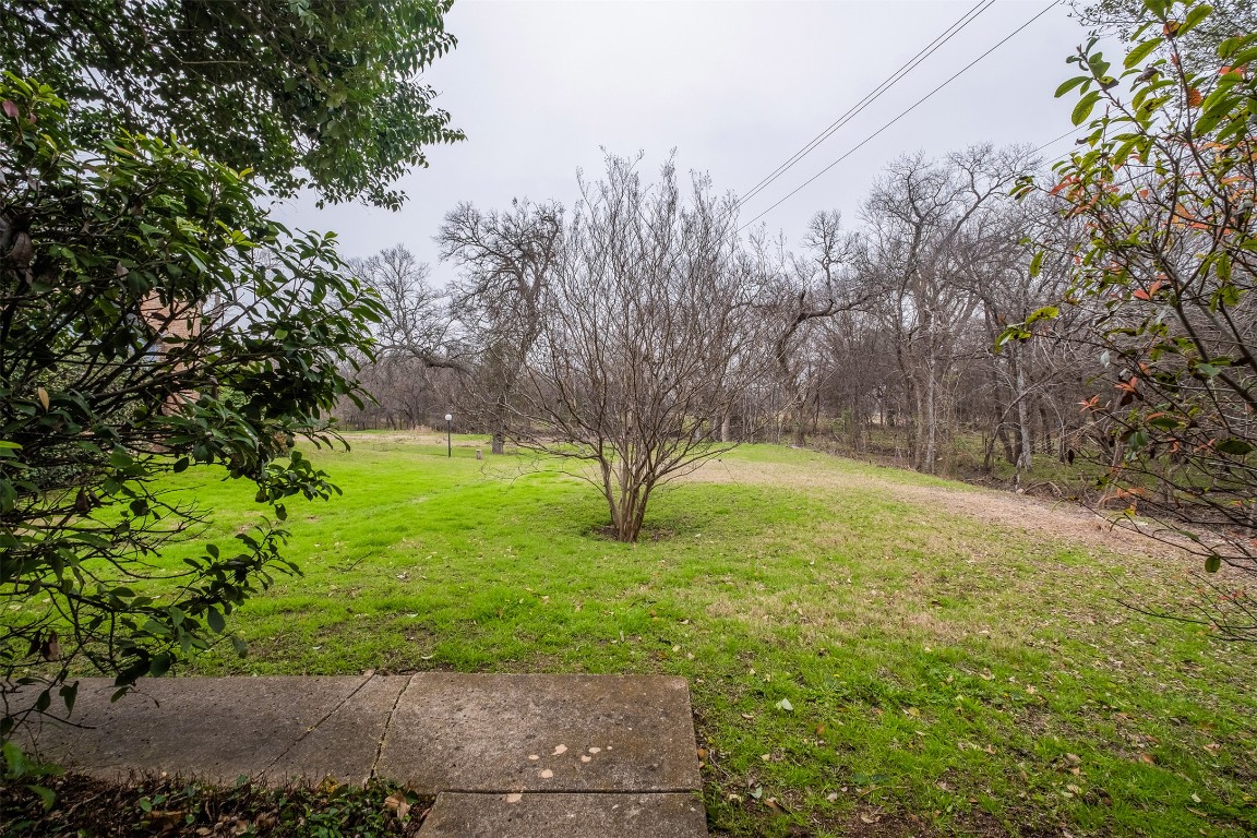 1601 Faro Drive 2003 , Austin, TX, 78741 | 6946909 | Realty Texas LLC
