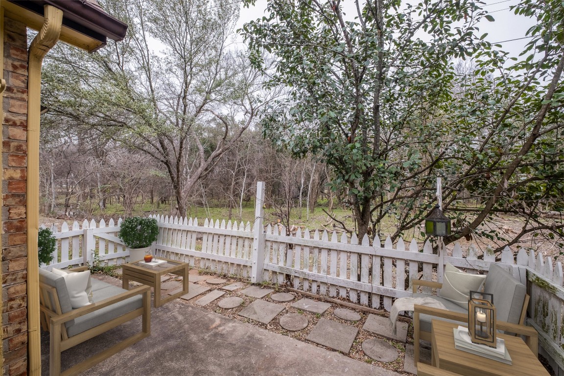 1601 Faro Drive 2003 , Austin, TX, 78741 | 6946909 | Realty Texas LLC