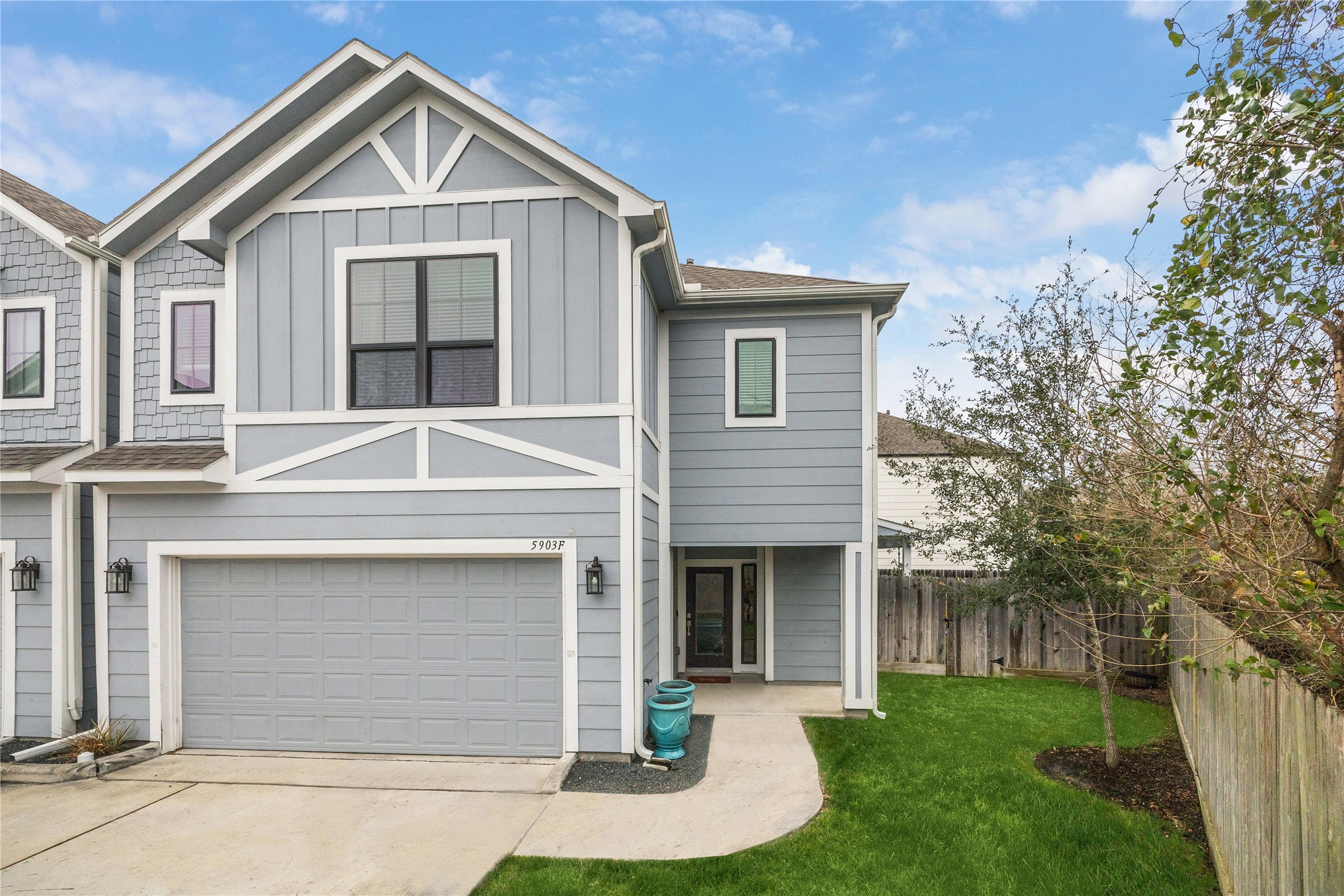 5903 Petty Street F , Houston, TX, 77007 | 49512366 | Realty Texas LLC