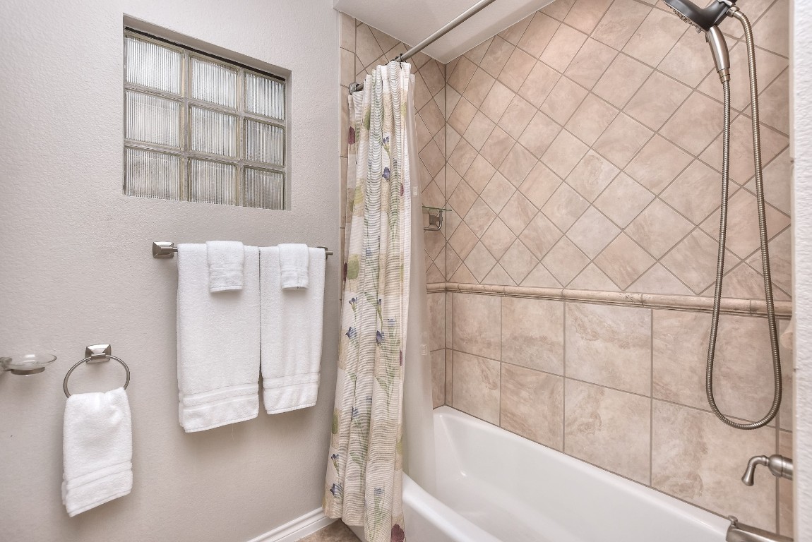 300 San Gabriel Village Boulevard 523 , Georgetown, TX, 78626 | 8663725 | Realty Texas LLC