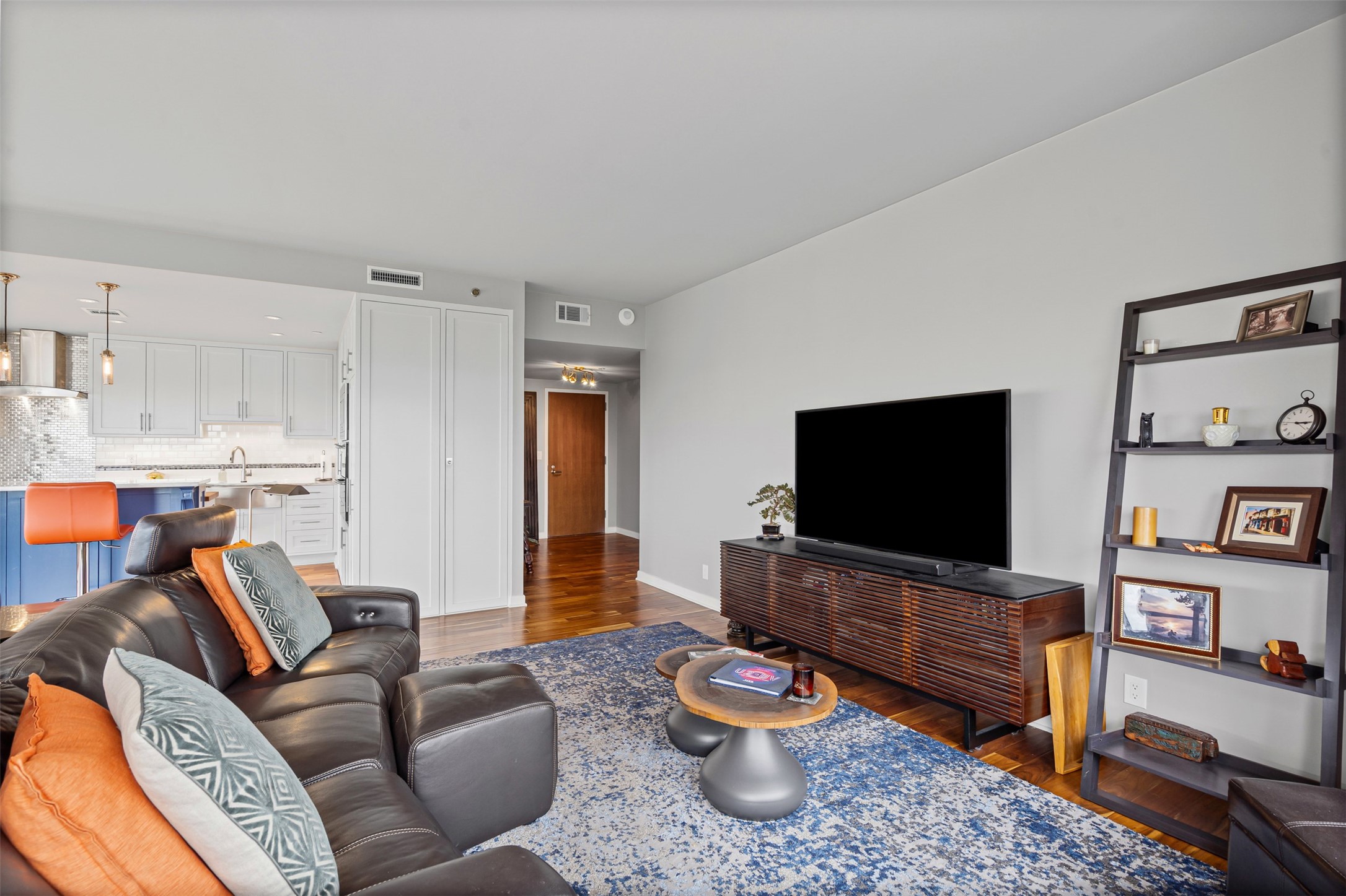 3030 Mckinney Avenue 1401 , Dallas, TX, 75204 | 20920917 | Realty Texas LLC