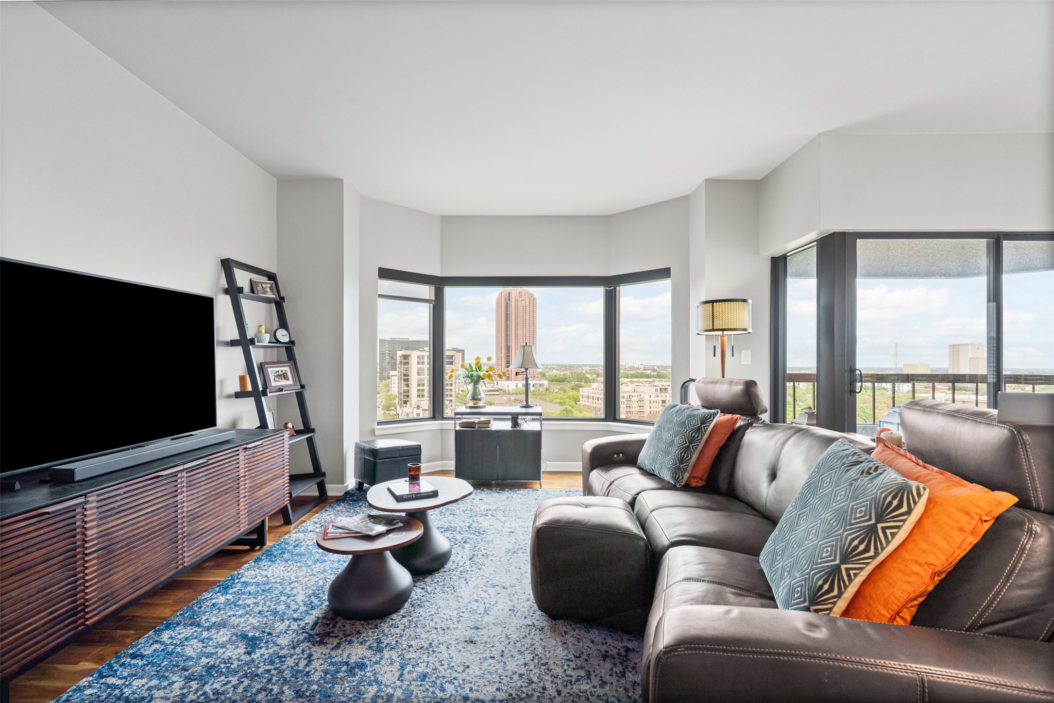 3030 Mckinney Avenue 1401 , Dallas, TX, 75204 | 20920917 | Realty Texas LLC