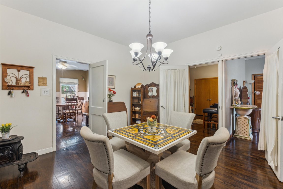 500 North Bluff Drive, Austin, TX, 78745 | 6670629 | Realty Texas LLC