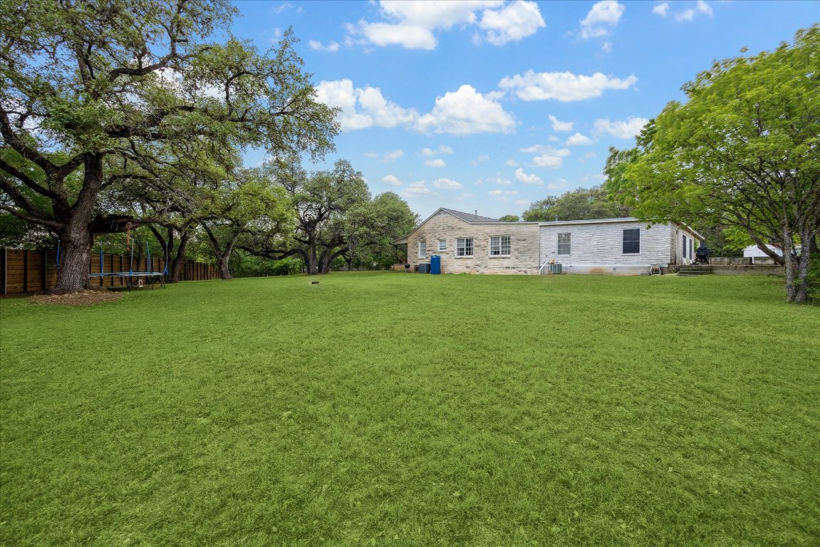 500 North Bluff Drive, Austin, TX, 78745 | 6670629 | Realty Texas LLC