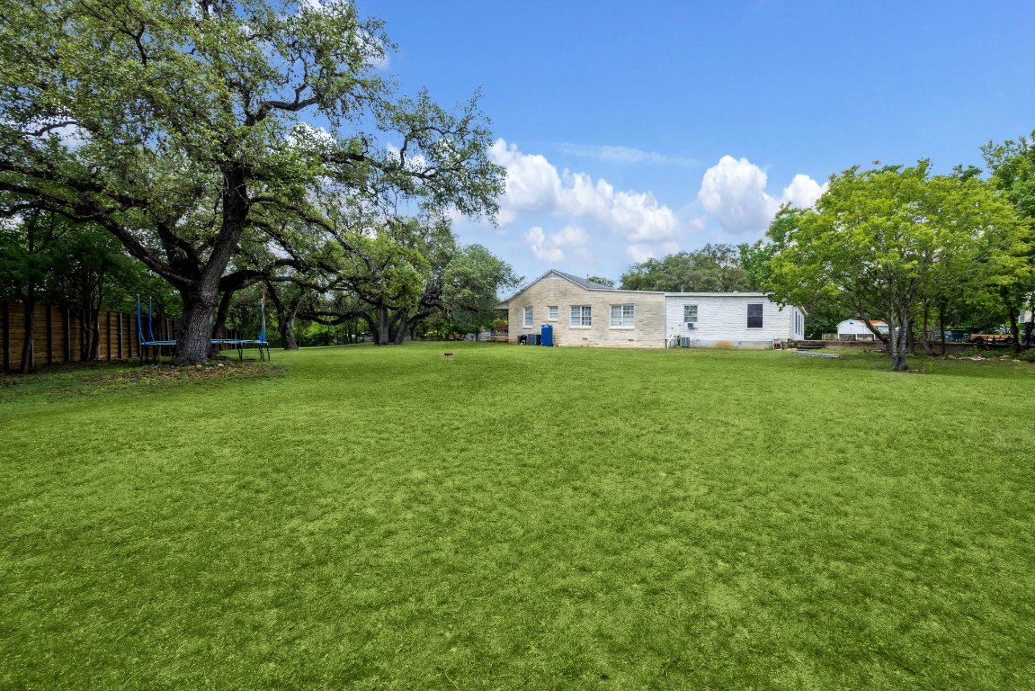 500 North Bluff Drive, Austin, TX, 78745 | 6670629 | Realty Texas LLC