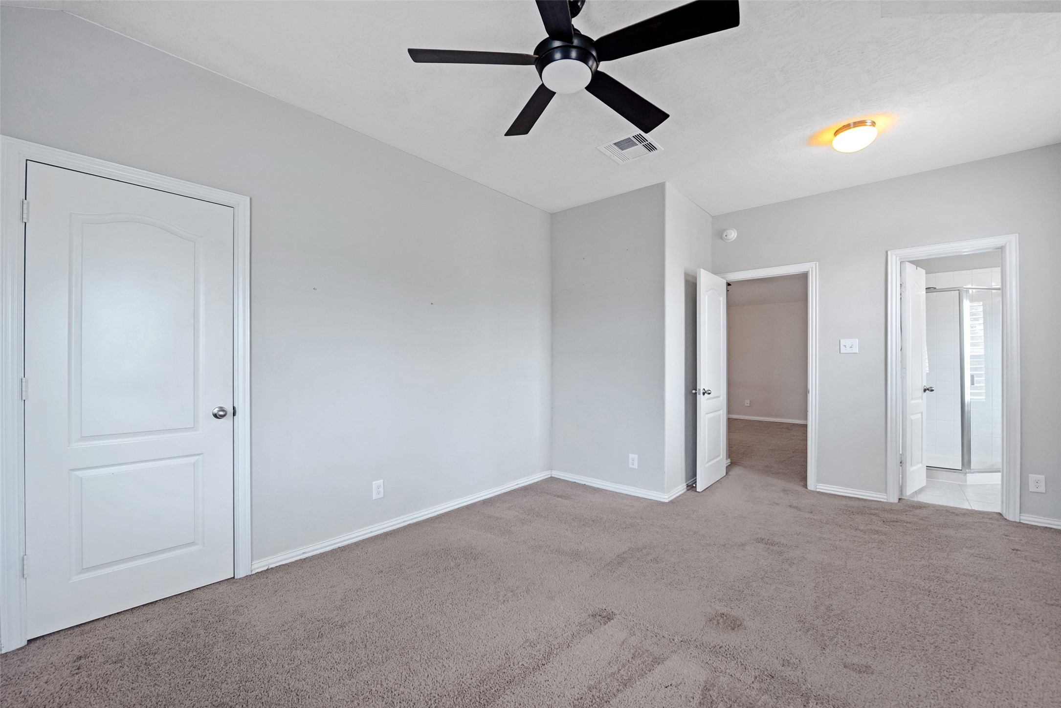 253 Westwood Drive , League City, TX, 77573 | 50709972 | Realty Texas LLC