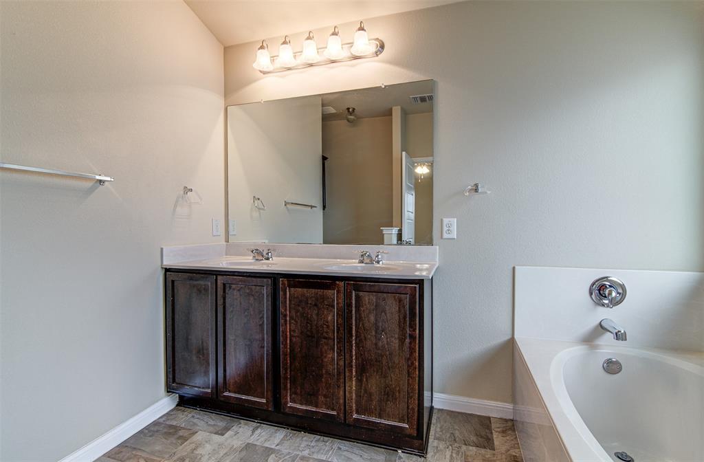 141 Leon River Loop , Hutto, TX, 78634 | 4383885 | Realty Texas LLC