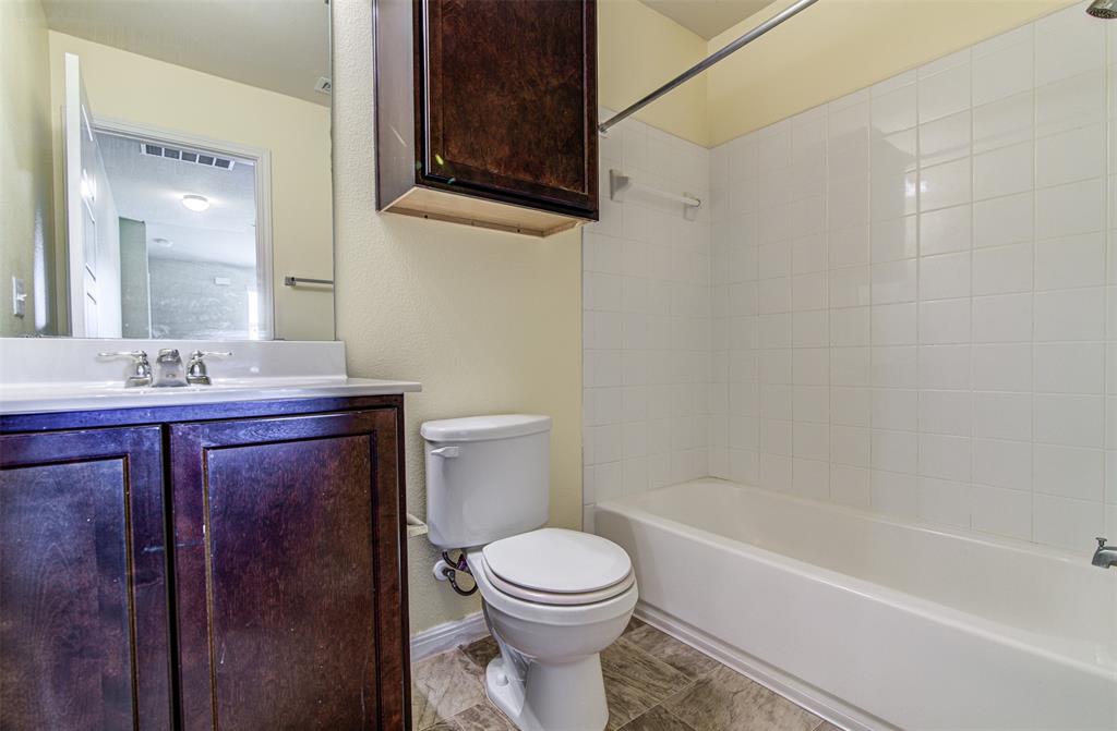 141 Leon River Loop , Hutto, TX, 78634 | 4383885 | Realty Texas LLC