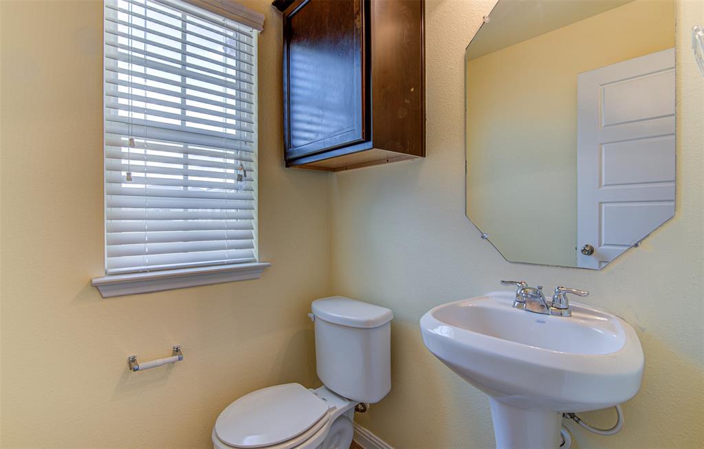 141 Leon River Loop , Hutto, TX, 78634 | 4383885 | Realty Texas LLC