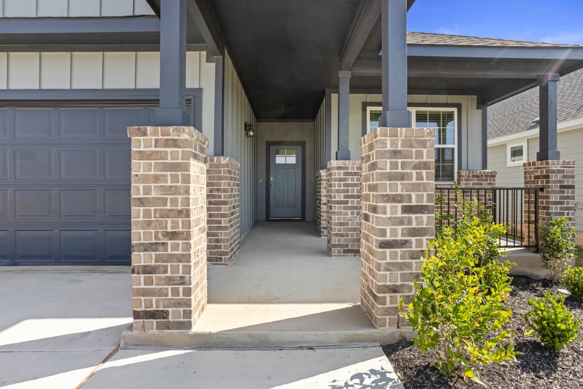 305 Brooks Ranch Drive , Kyle, TX, 78640 | 4057557 | Realty Texas LLC