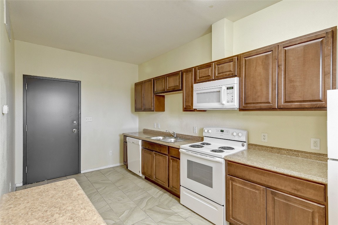 420 N Pleasant Valley Road 304 , Austin, TX, 78702 | 5553789 | Realty Texas LLC