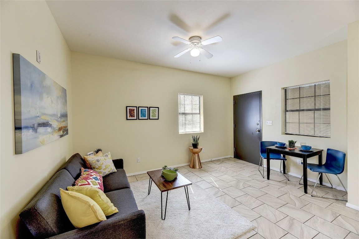 420 N Pleasant Valley Road 304 , Austin, TX, 78702 | 5553789 | Realty Texas LLC