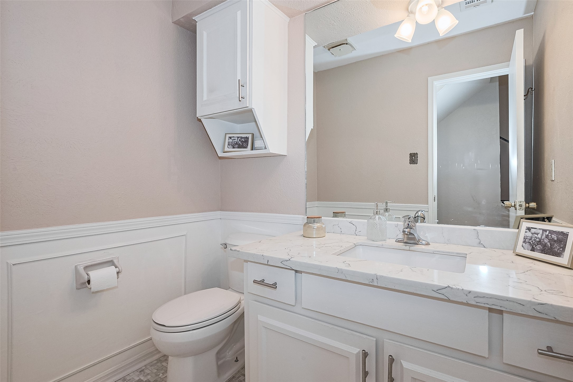 772 Thicket Lane , Houston, TX, 77079 | 94220673 | Realty Texas LLC