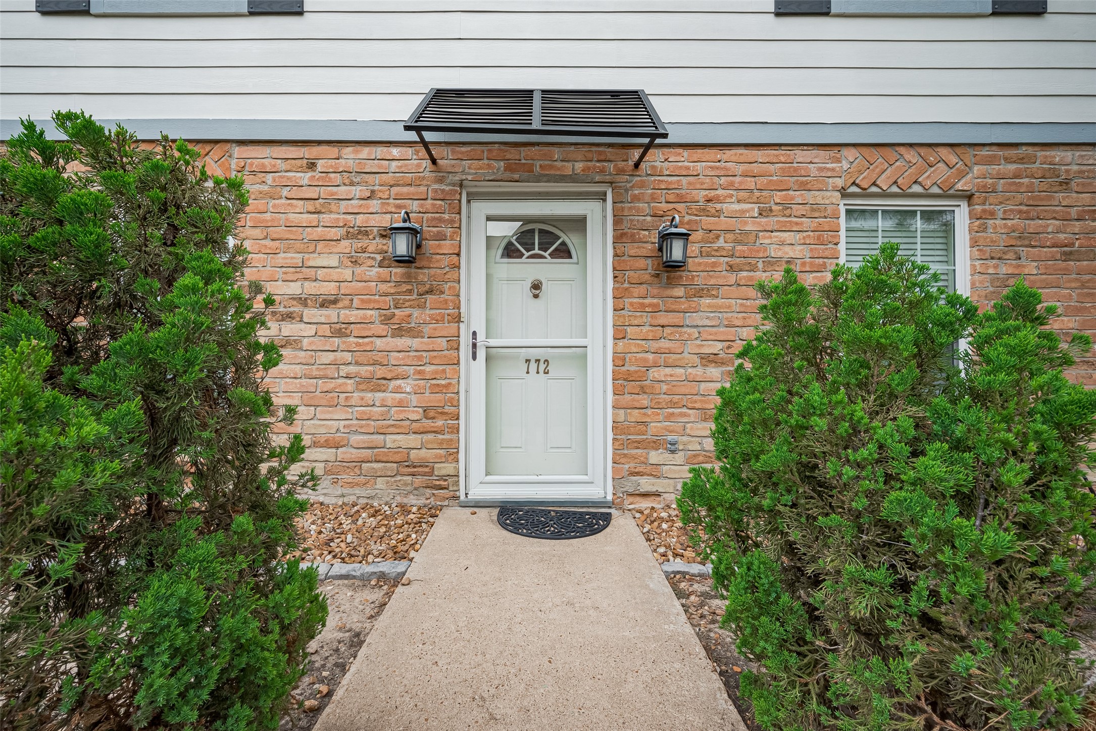 772 Thicket Lane , Houston, TX, 77079 | 94220673 | Realty Texas LLC